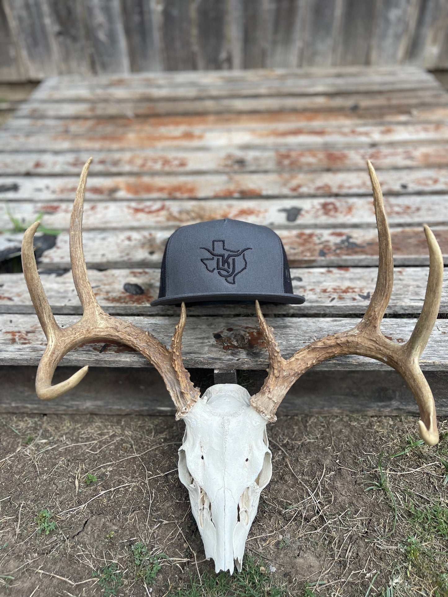 Charcoal High Crown